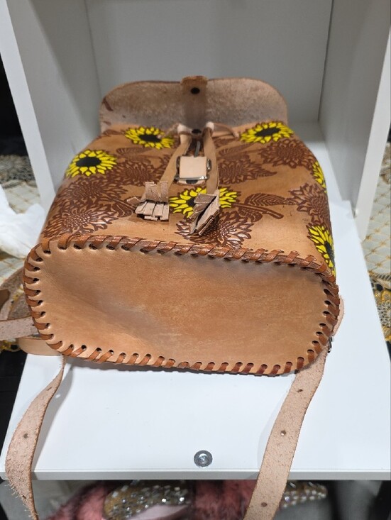 NEW! Sunflower Tooled Tan Leather Crossbody Bag - Yellow Accents